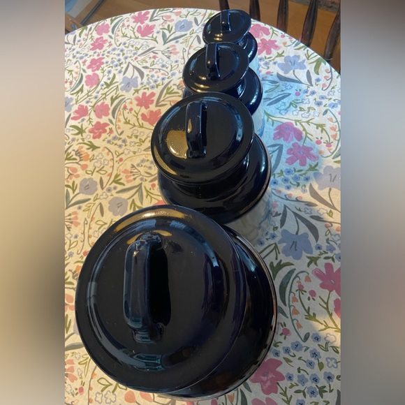 Vintage McCoy Pottery Blue Apple Blossom Canisters, Set of 4 - Picture 6 of 15